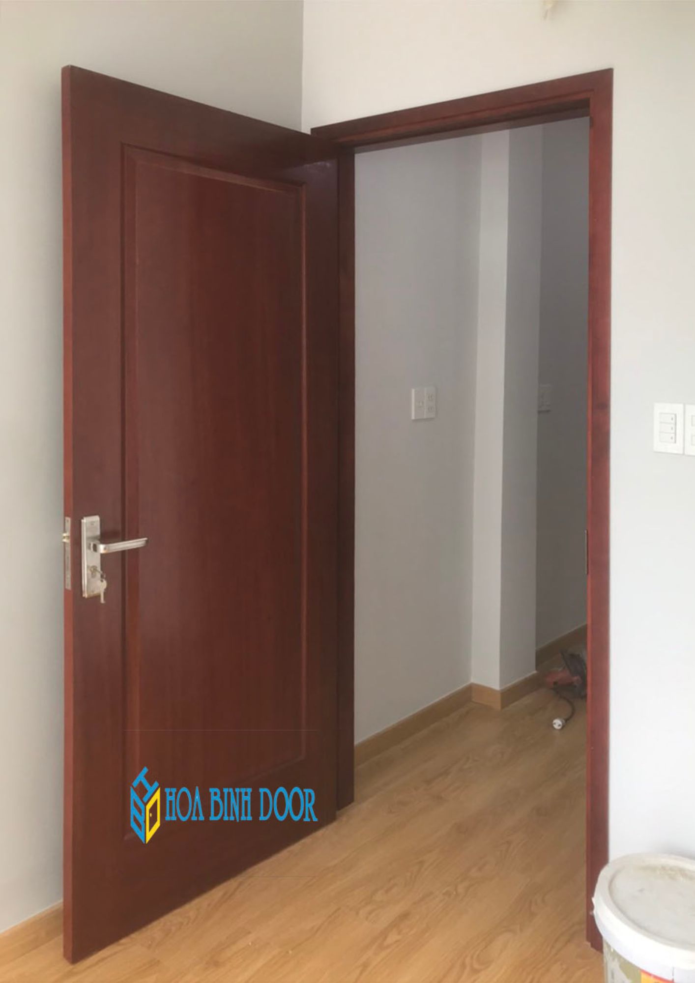 Cửa gỗ công nghiệp tại Quận 2 - Cửa gỗ công nghiệp HDF