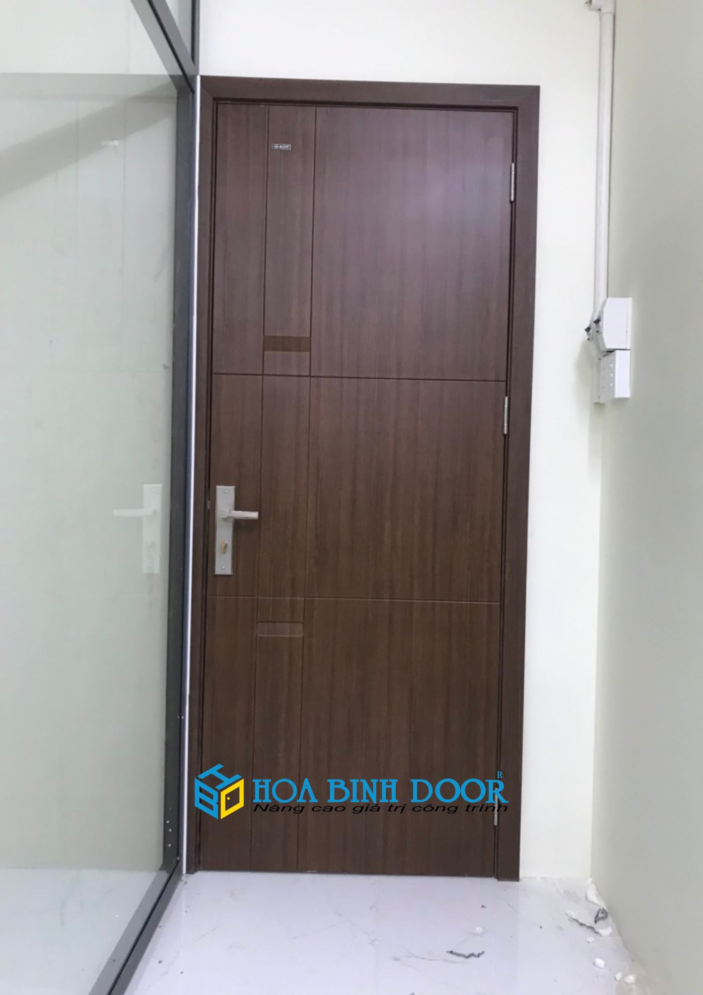 Cửa nhựa ABS tại Long An
