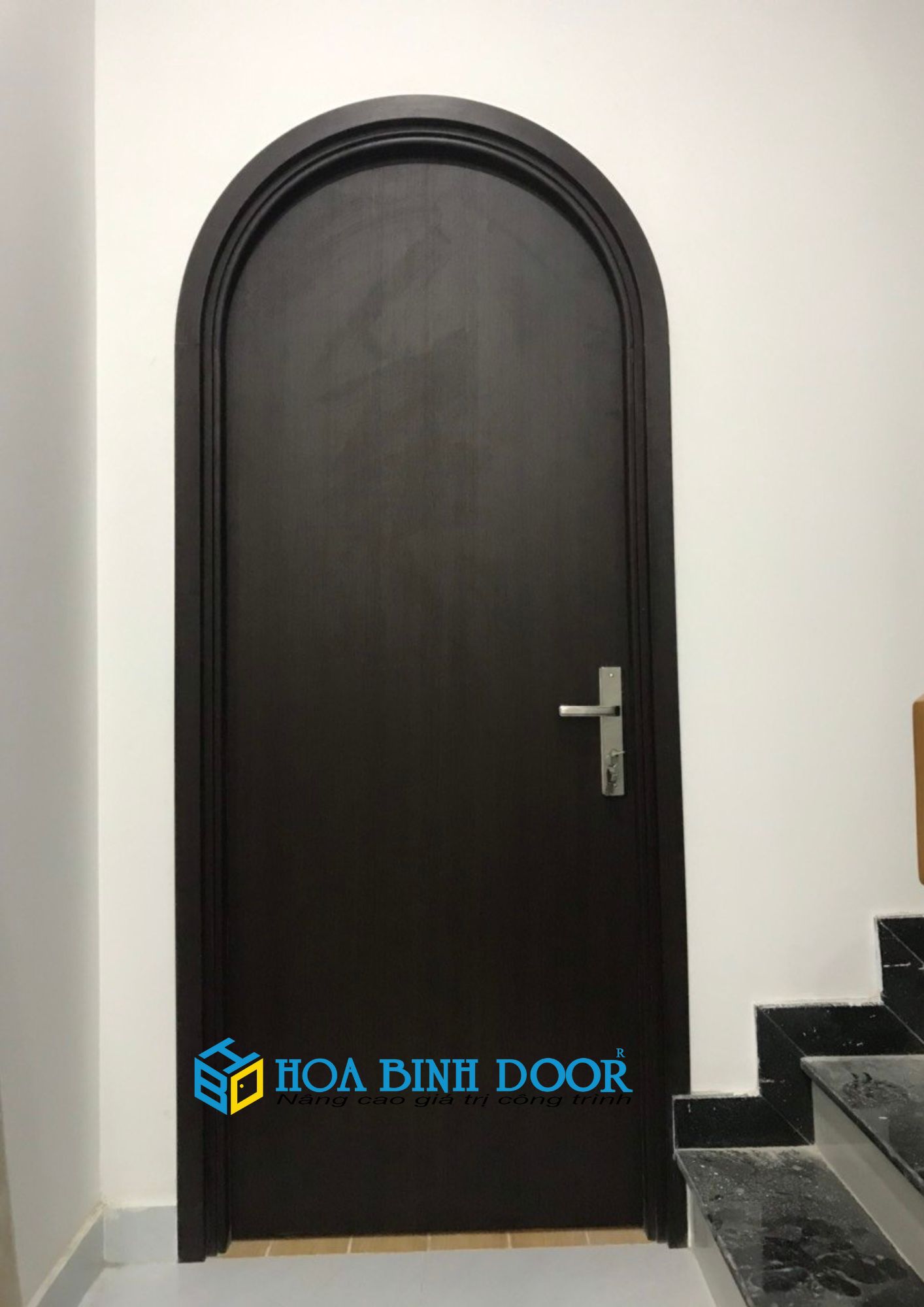 Cửa vòm Composite mới nhất 2023