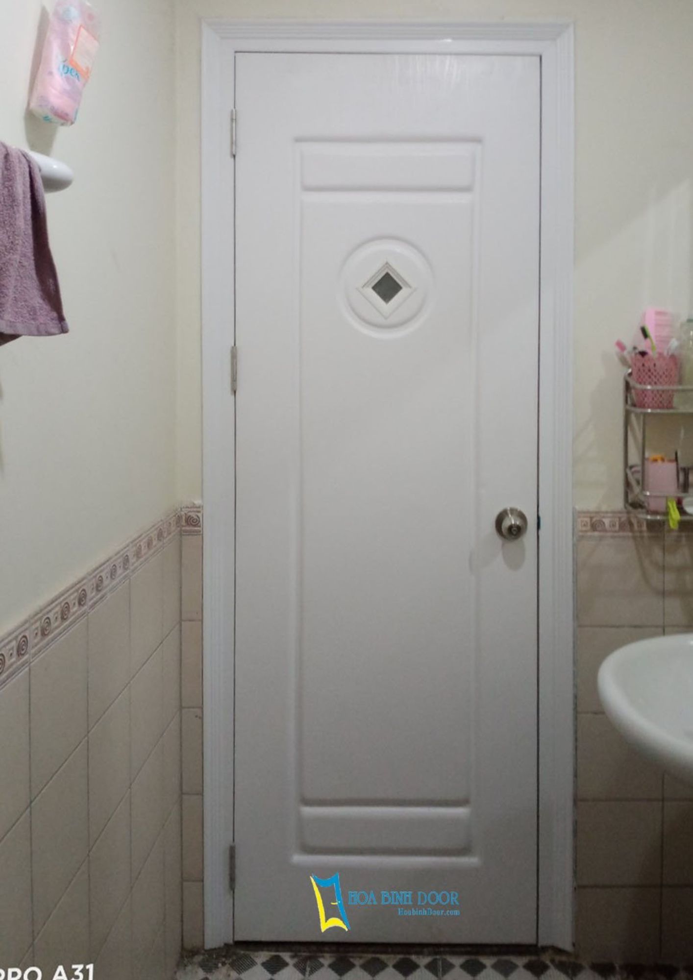 Mẫu cửa nhựa nhà vệ sinh tại Long An