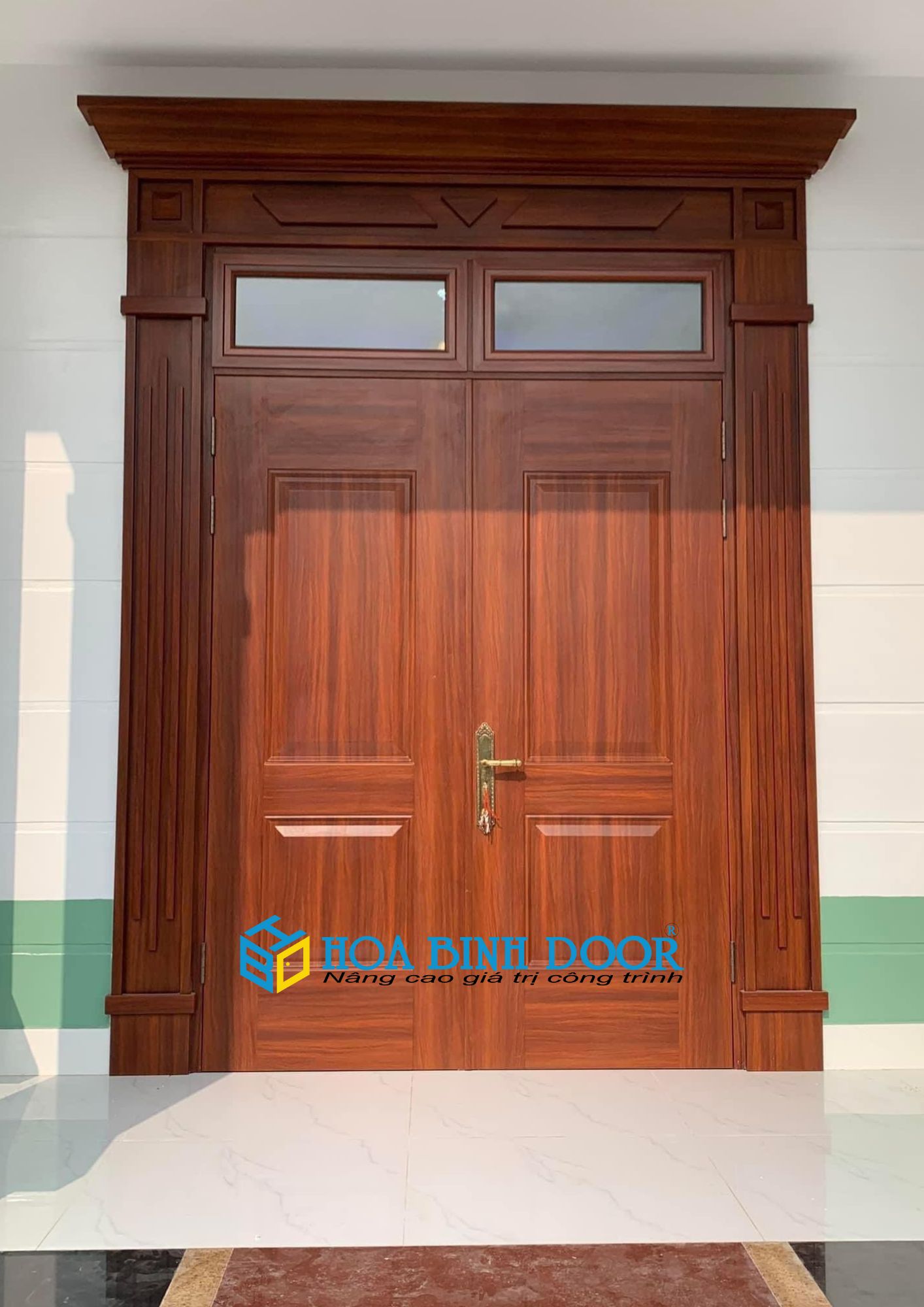 Cửa thép vân gỗ LUXURY mới nhất 2023