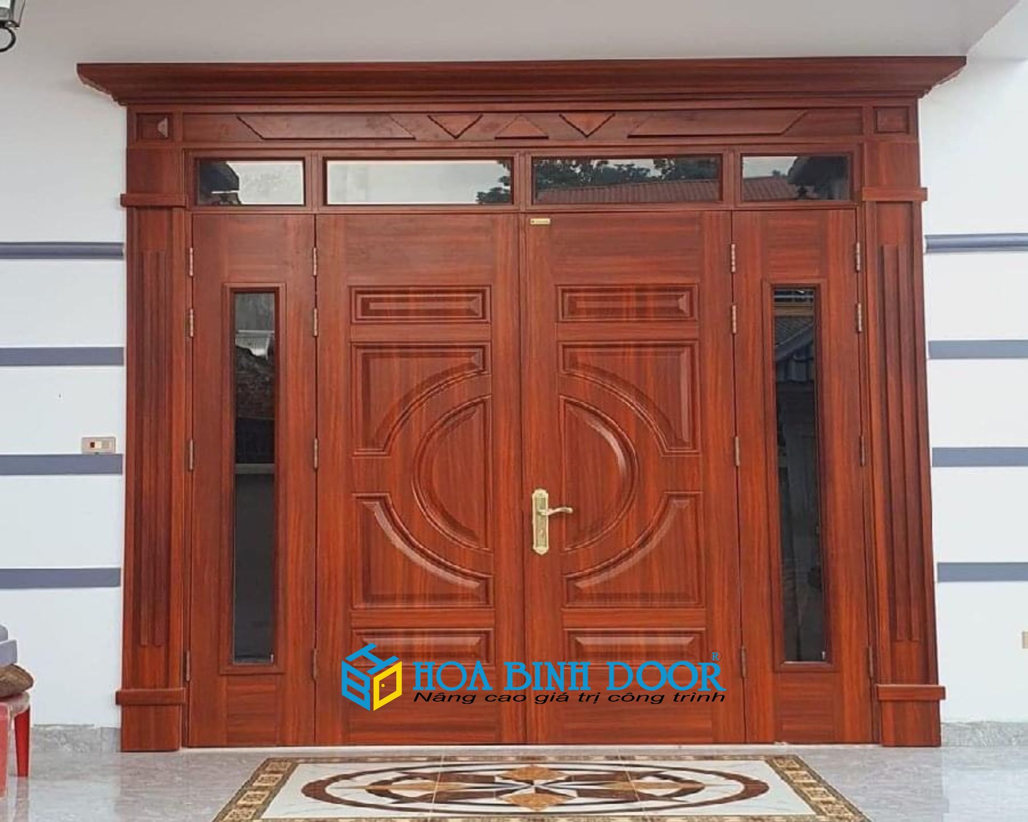 Cửa thép vân gỗ LUXURY mới nhất 2023