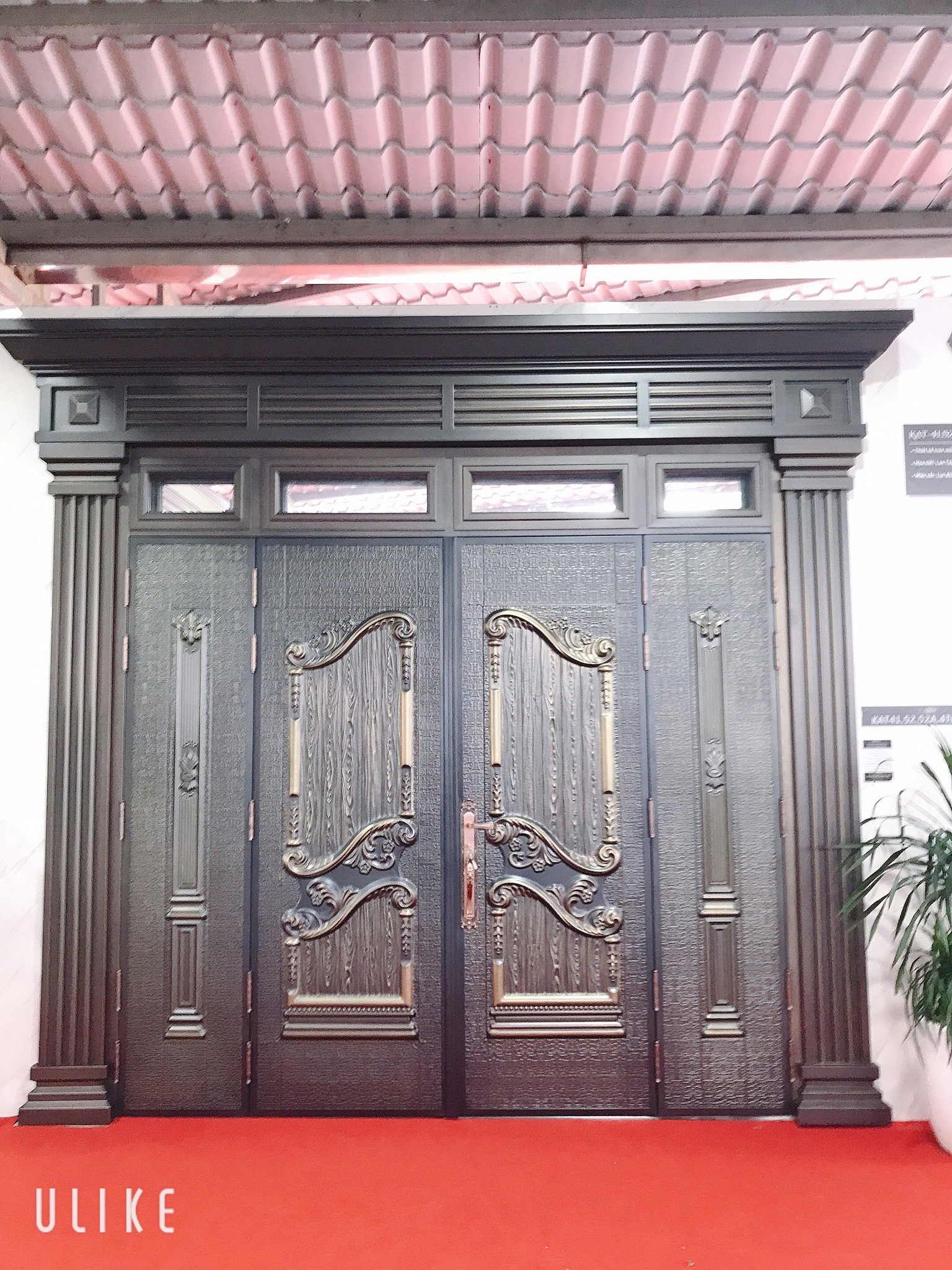 Cửa thép vân gỗ có bị gỉ sét không - Công trình thực tế