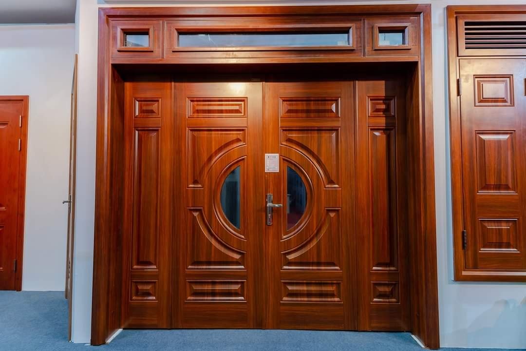 Giá cửa thép vân gỗ tại Vũng Tàu - Mẫu cửa 4 cánh