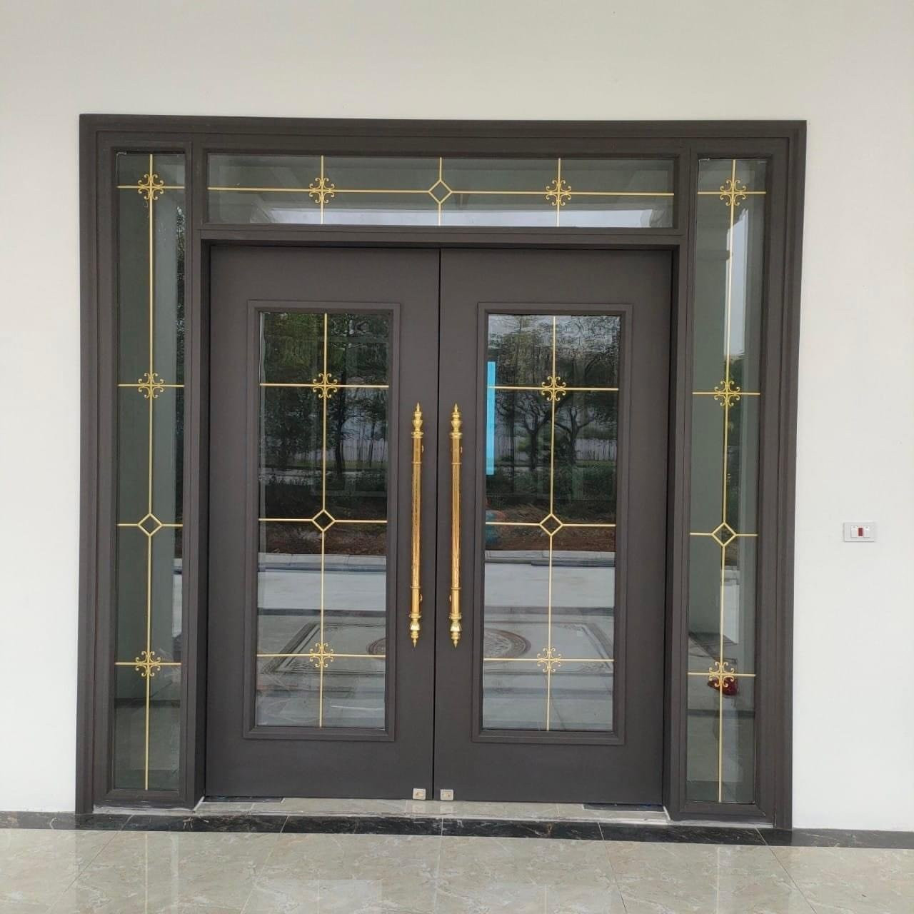 Mẫu cửa 4 cánh Luxury thủy lực  - Giá cửa thép vân gỗ tại quận 12